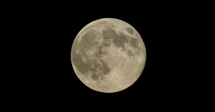 Superluna Del Raccolto Quando Vederla Per Non Perdere L Ultima Dell